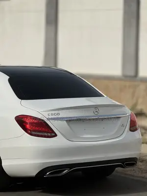 Mercedes-Benz C300 2015 White