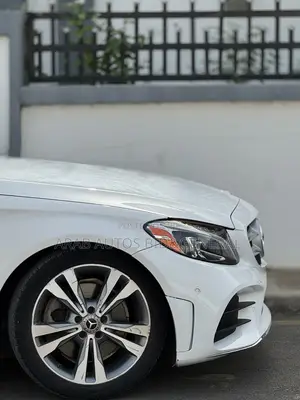 Mercedes-Benz C300 2015 White