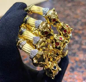 Pure Gold 18karat Bracelets for Hands