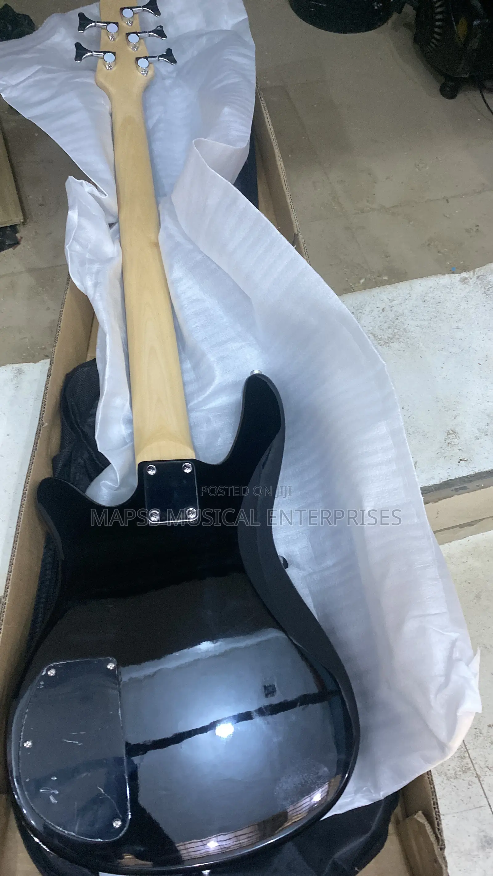 Ibanez Five Strings Bass Guitar