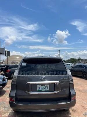 Lexus GX 2015 Green
