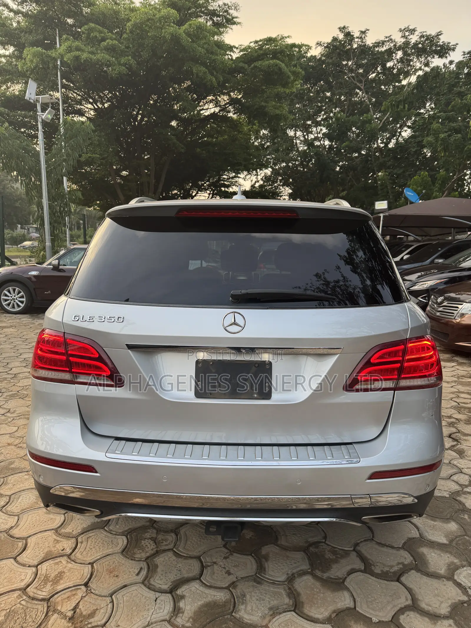 Mercedes-Benz GLE-Class 2016 Silver