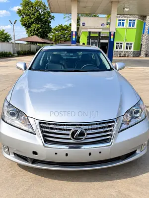 Lexus ES 350 2012 Silver