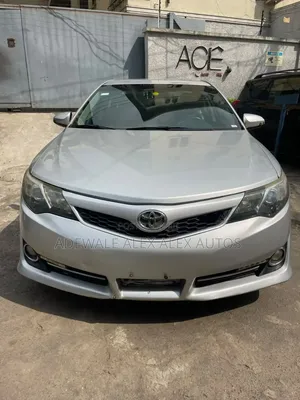 Toyota Camry 2013 Silver