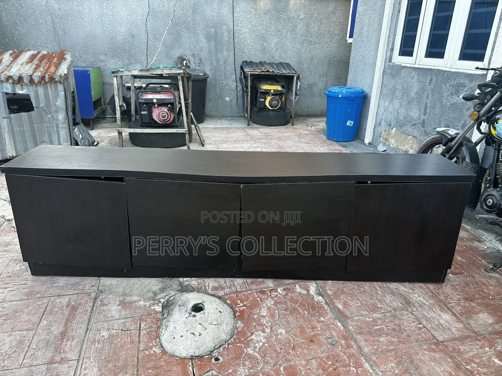 TV Console