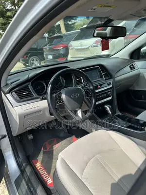 Hyundai Sonata SE 2018 Silver