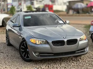 BMW 528i 2012 Gray