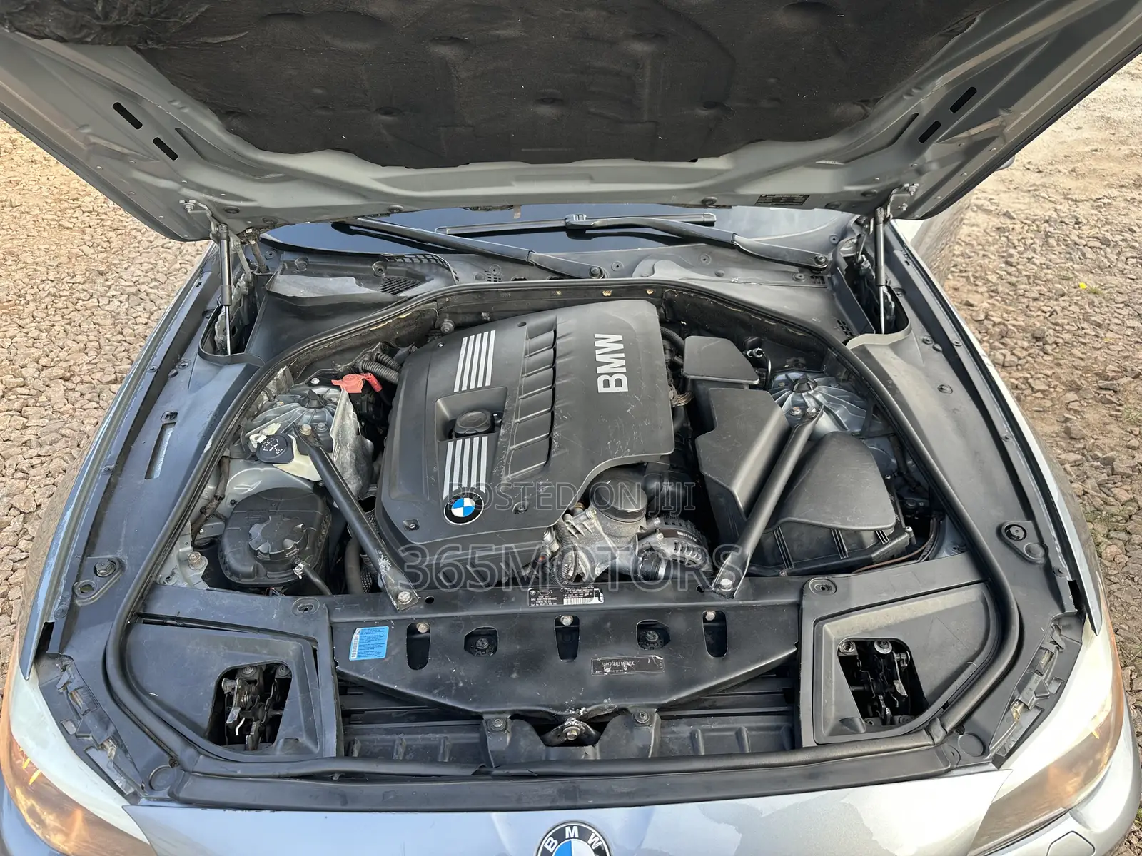 BMW 528i 2012 Gray