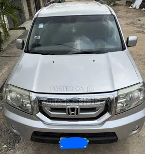 Honda Pilot 2010 Silver