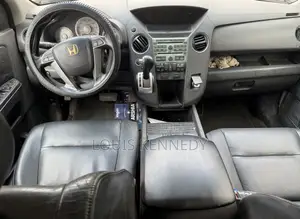 Honda Pilot 2010 Silver