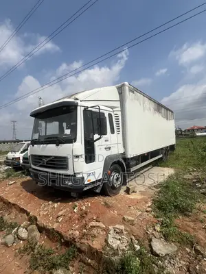 Volvo 1998 White