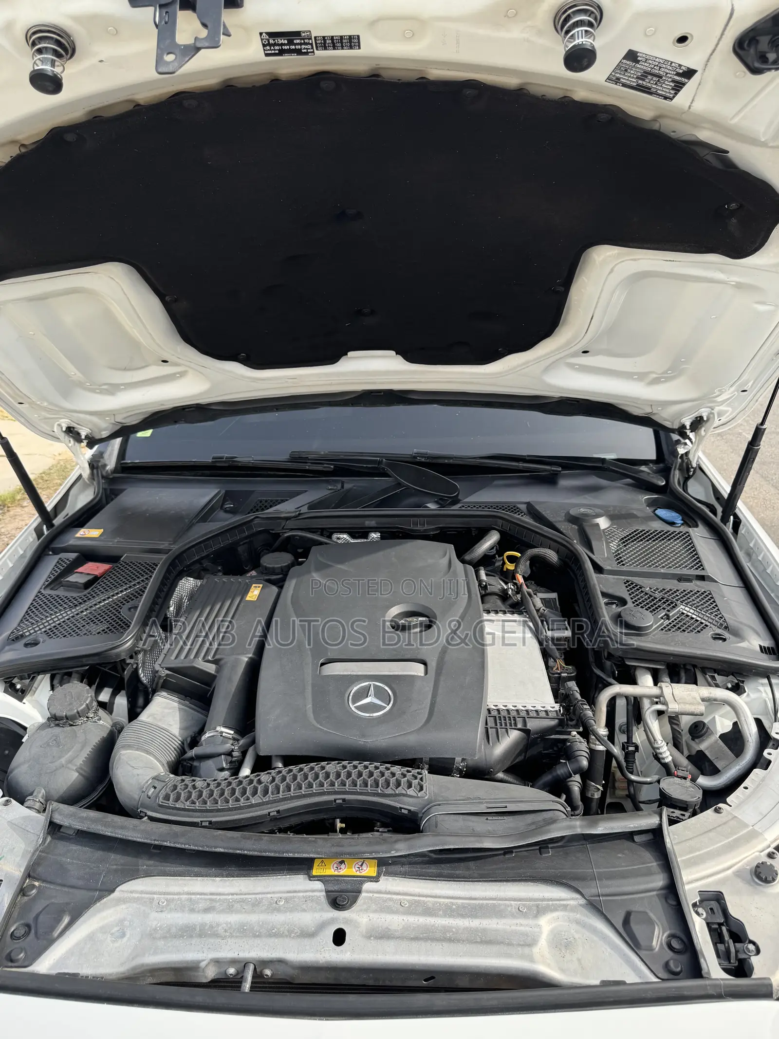 Mercedes-Benz C300 2015 White