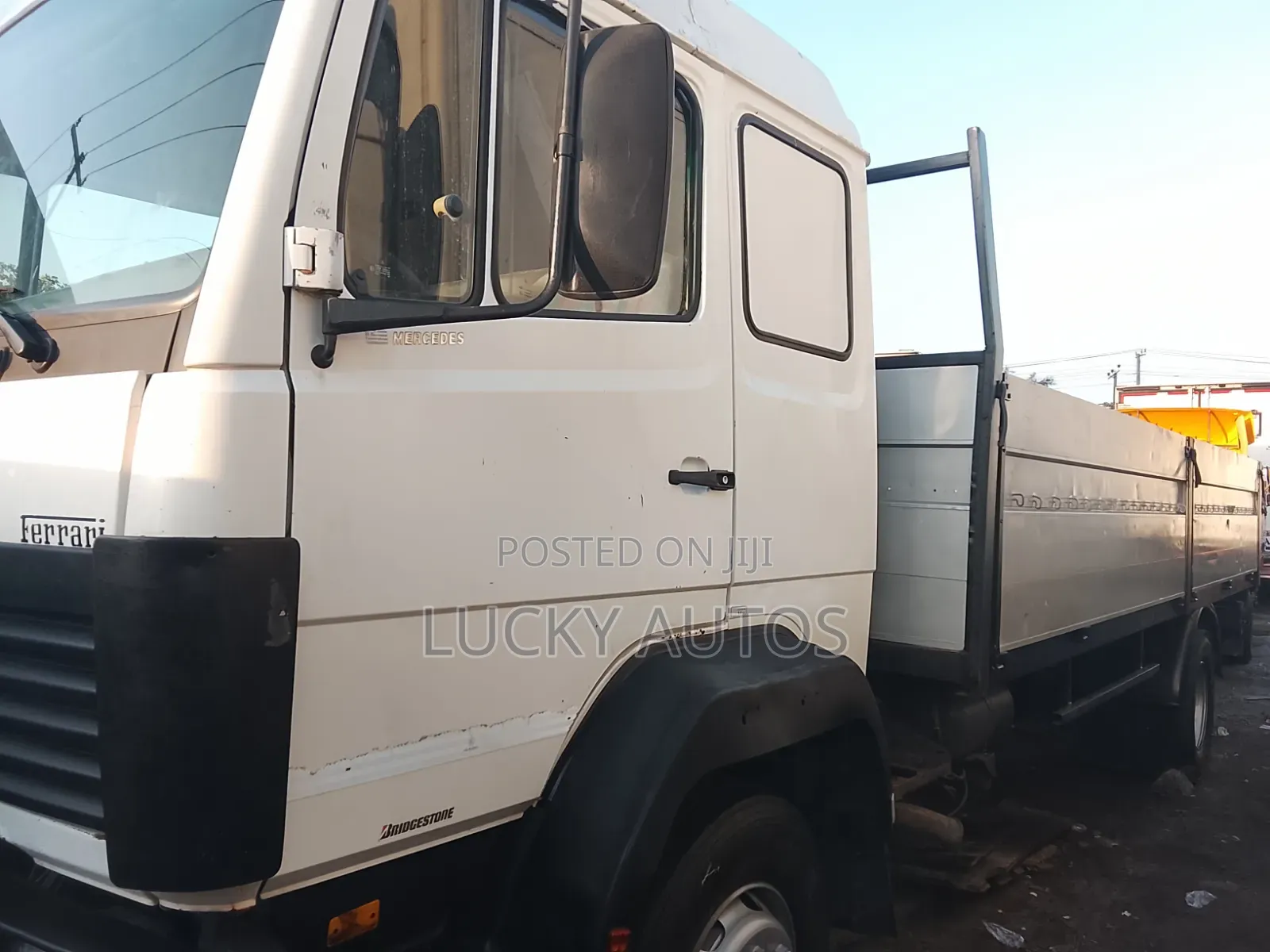Mercedes Benz 814