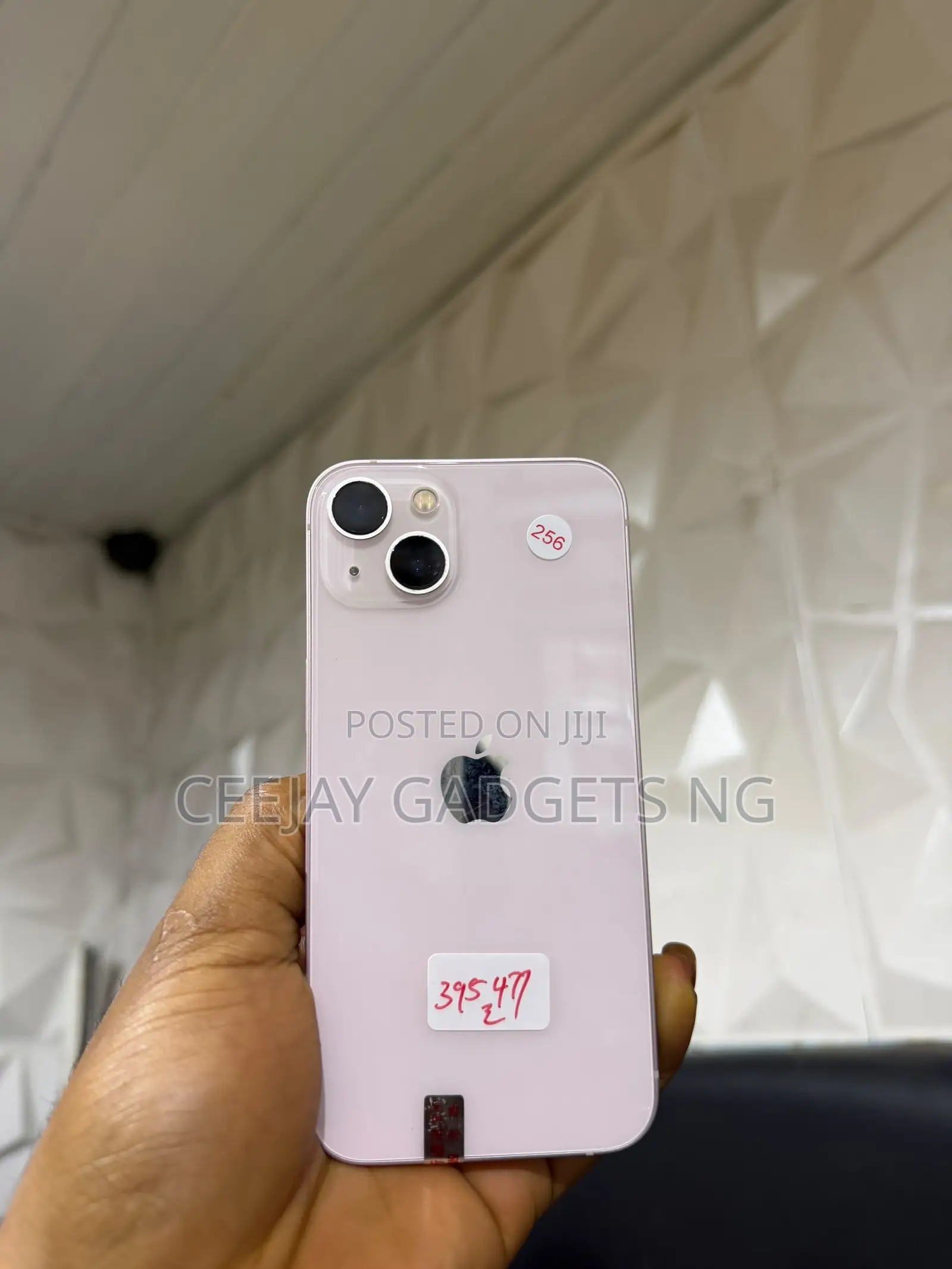 Apple iPhone 13 256 GB Pink