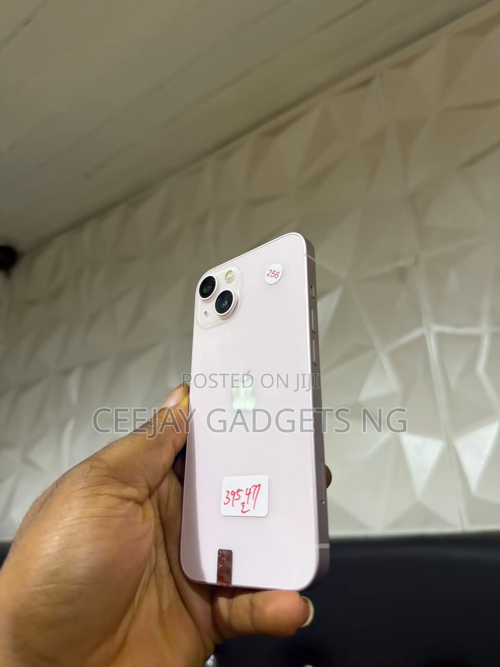 Apple iPhone 13 256 GB Pink
