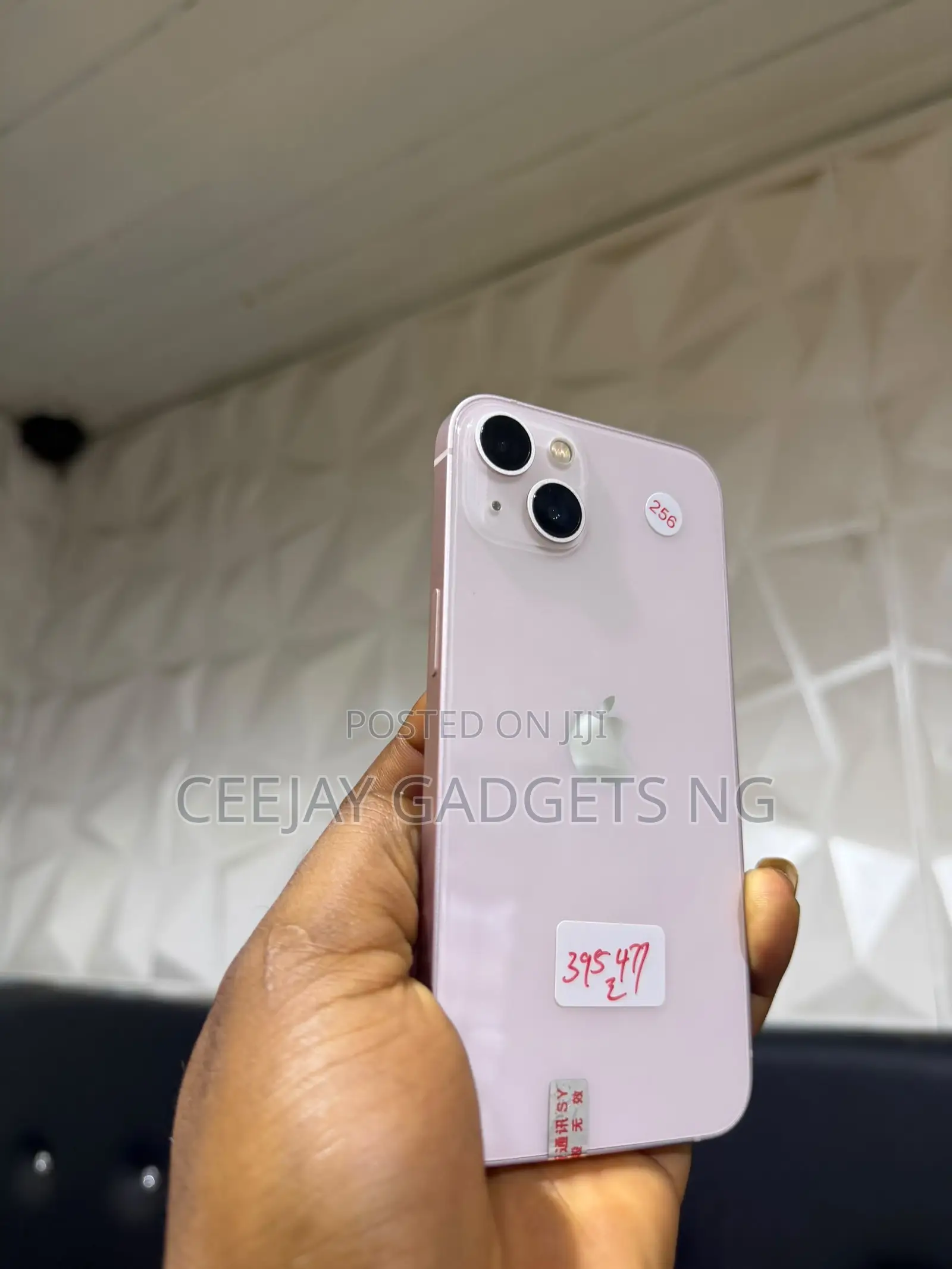 Apple iPhone 13 256 GB Pink