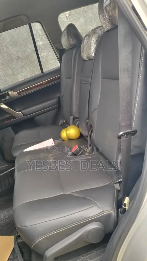 Lexus GX 460 Base 2020 Silver