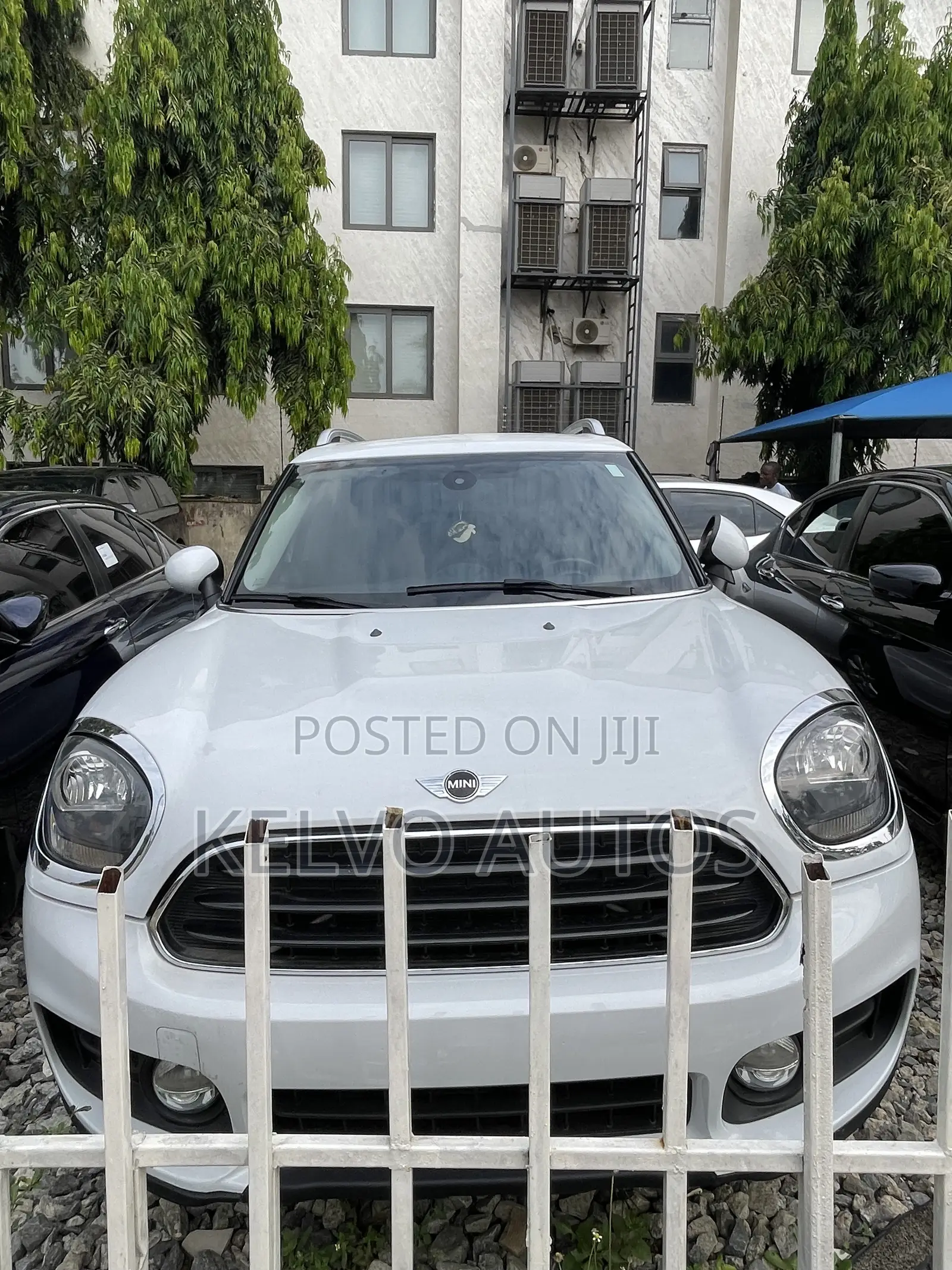Mini Cooper 2018 White