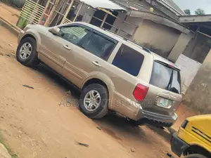 Honda Pilot 2003 Gold
