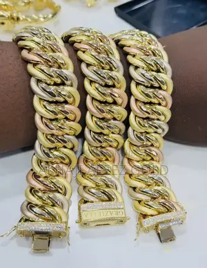 Pure GOLD 750 ITALY 18karat Twisted Hand Chains
