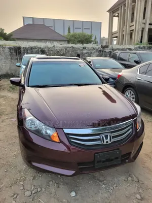Honda Accord 2011 Maroon