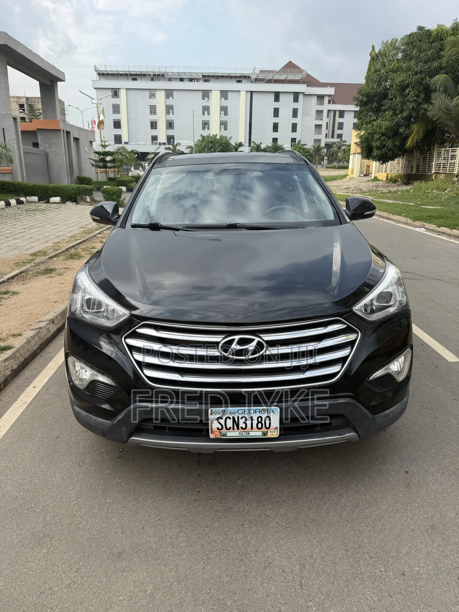 Hyundai Santa Fe 2016 Black