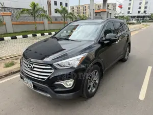 Hyundai Santa Fe 2016 Black