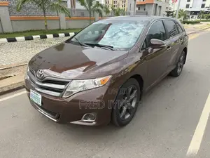 Toyota Venza 2012 Brown