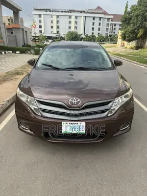 Toyota Venza 2012 Brown