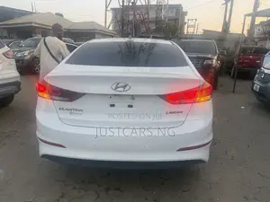 Hyundai Elantra 2017 White