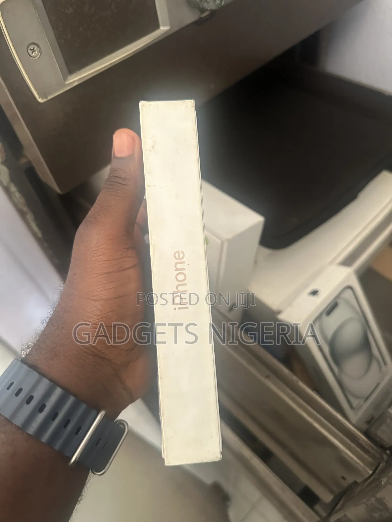 New Apple iPhone 16 Pro Max 256 GB