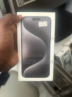 New Apple iPhone 15 Pro Max 512 GB Black