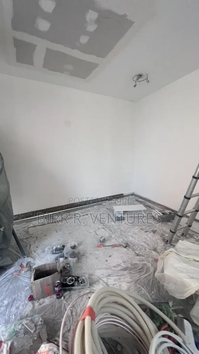 Office Space Partitioning