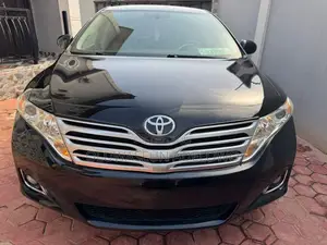 Toyota Venza LE 2011 Black