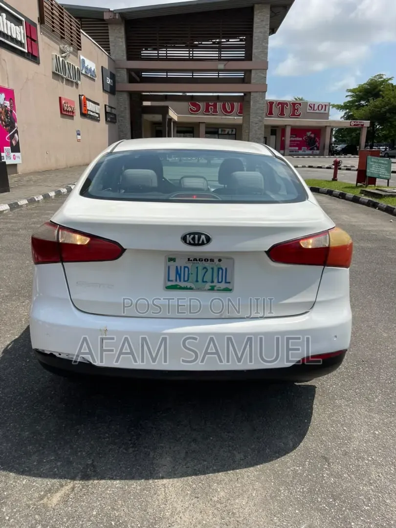 Kia Cerato 2015 White