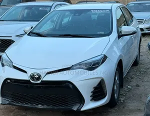 Toyota Corolla 2017 White