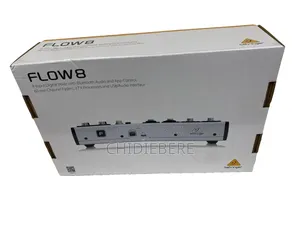 Behringer Flow 8