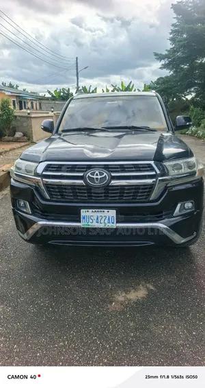 Toyota Land Cruiser 2005 Black