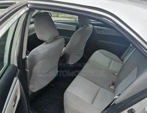 Toyota Corolla 2016 Silver