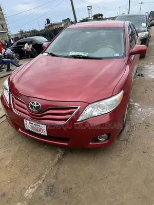 Toyota Camry 2011 Red