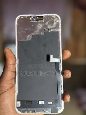 Used 15pro Max Followcome Screen With Cracks