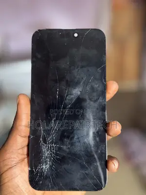 Used 15pro Max Followcome Screen With Cracks