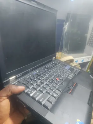 Laptop Lenovo ThinkPad T410 4GB Intel Core i5 HDD 320GB