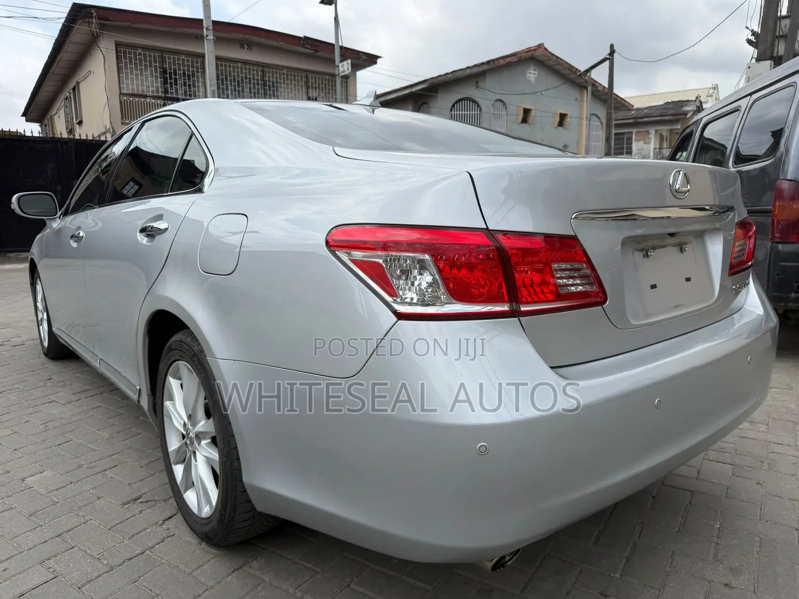 Lexus ES 350 2011 Silver
