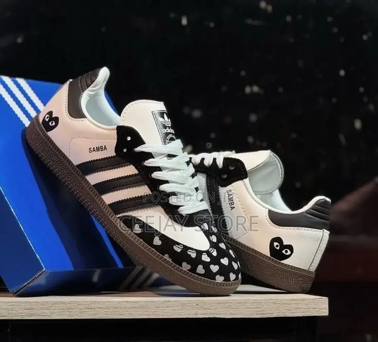 Adidas Samba Sneakers