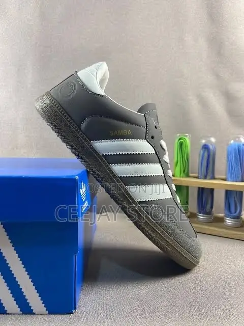 Adidas Samba Sneakers
