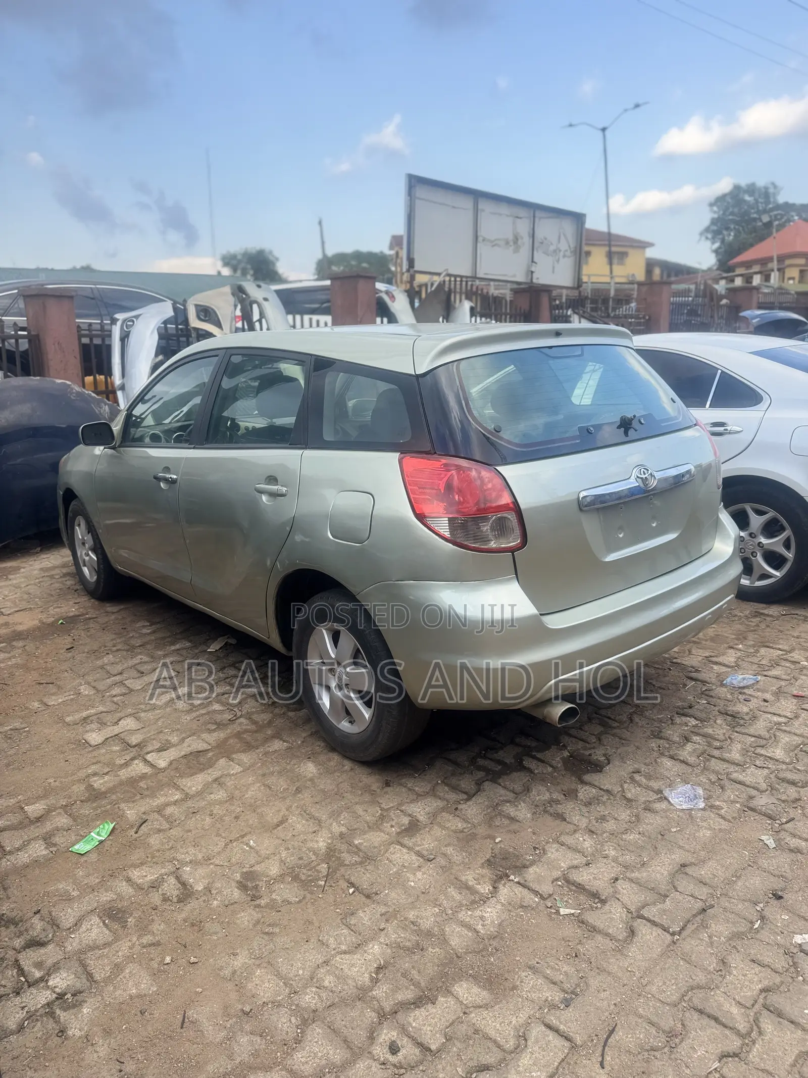 Toyota Matrix 2004 Red