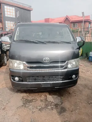 Toyota HiAce 2010 Grey