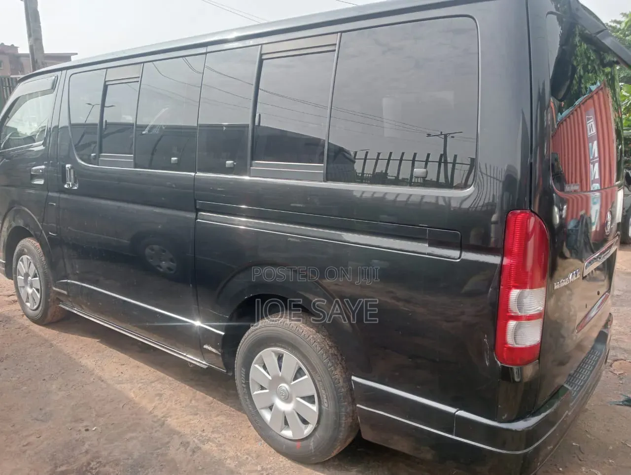 Toyota HiAce 2010 Grey