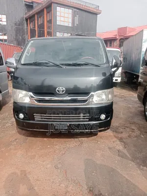 Toyota HiAce 2010 Grey